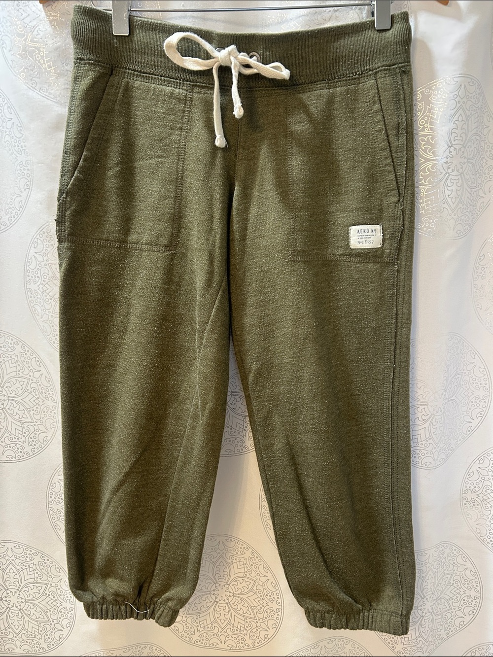 Aeropostale Cropped Capri Army Green Jogger Sweatpants Low Rise Y2K Women Small